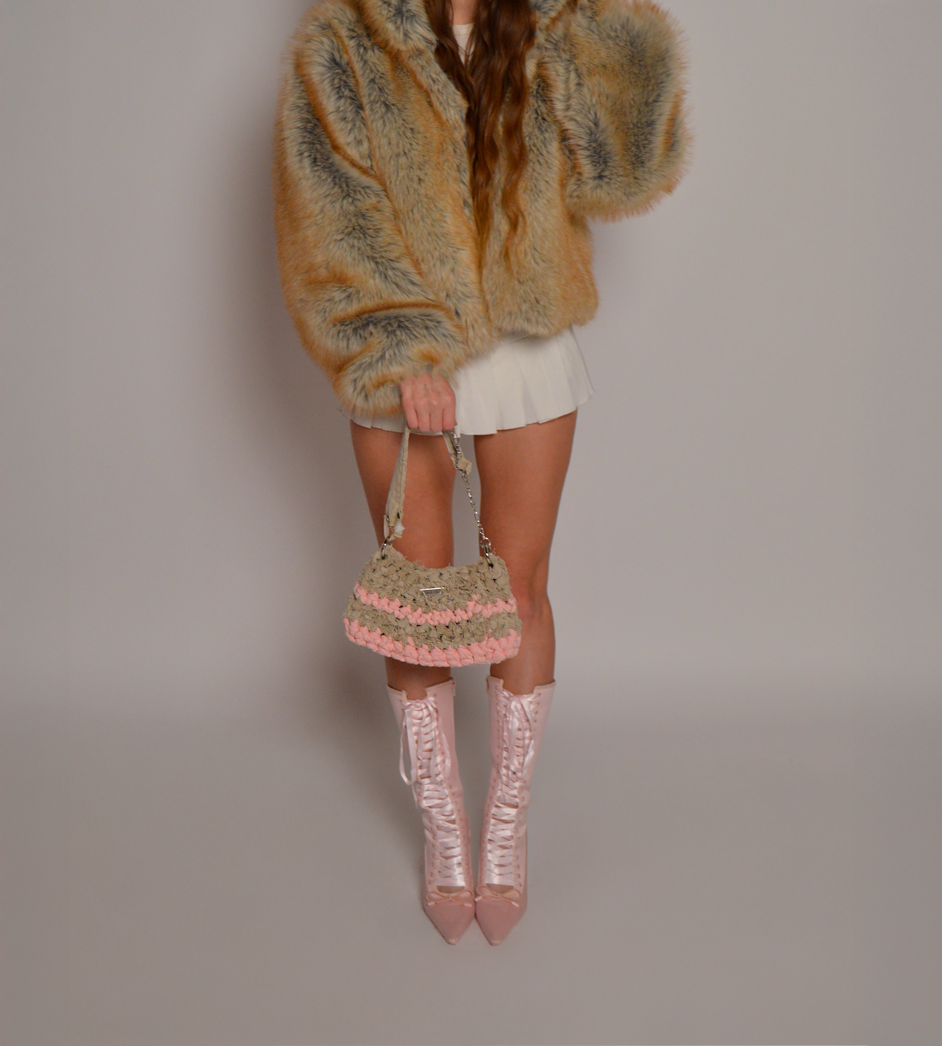 Lucy - Khaki and Pink - Model 1