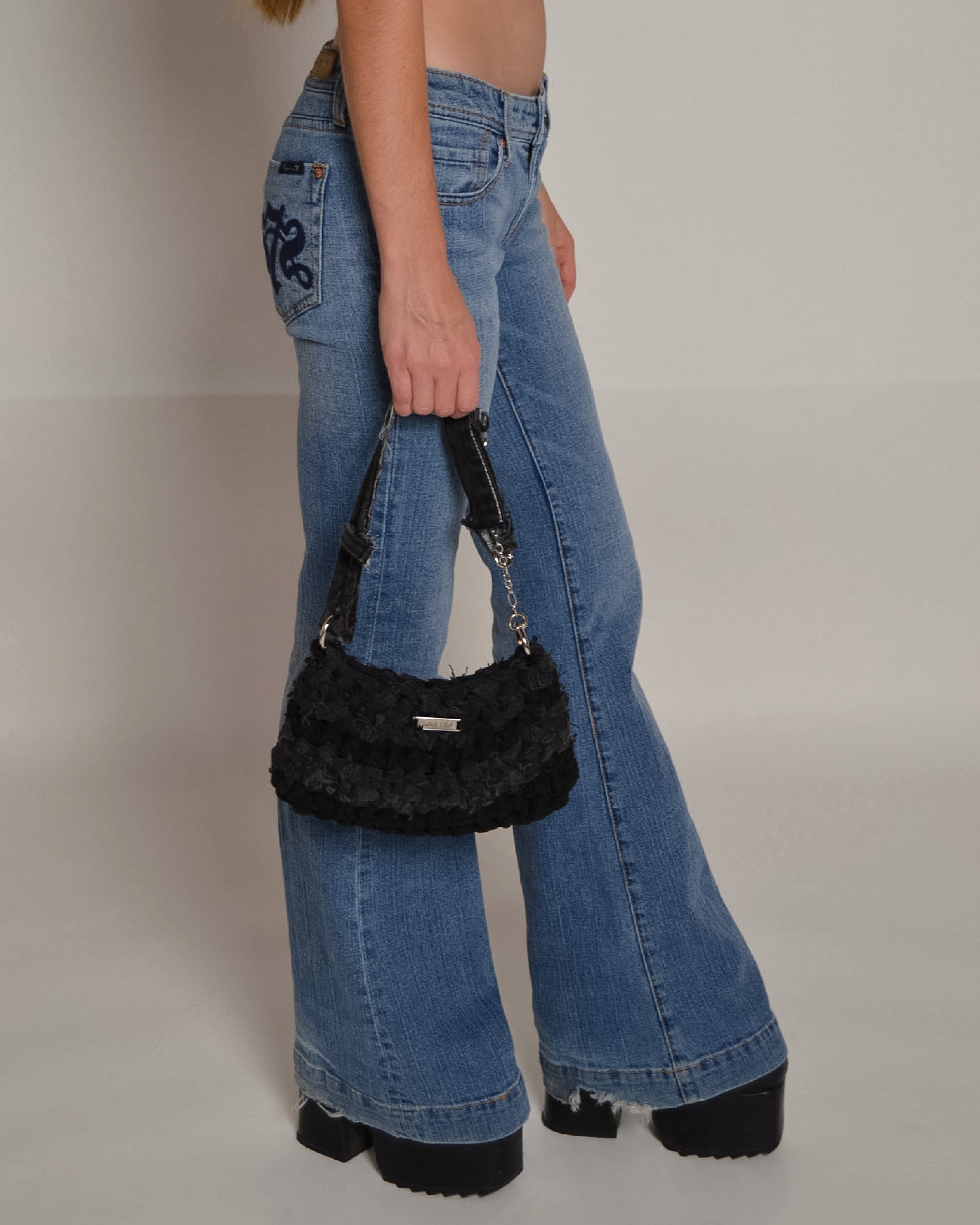 Lucy – Black/Black